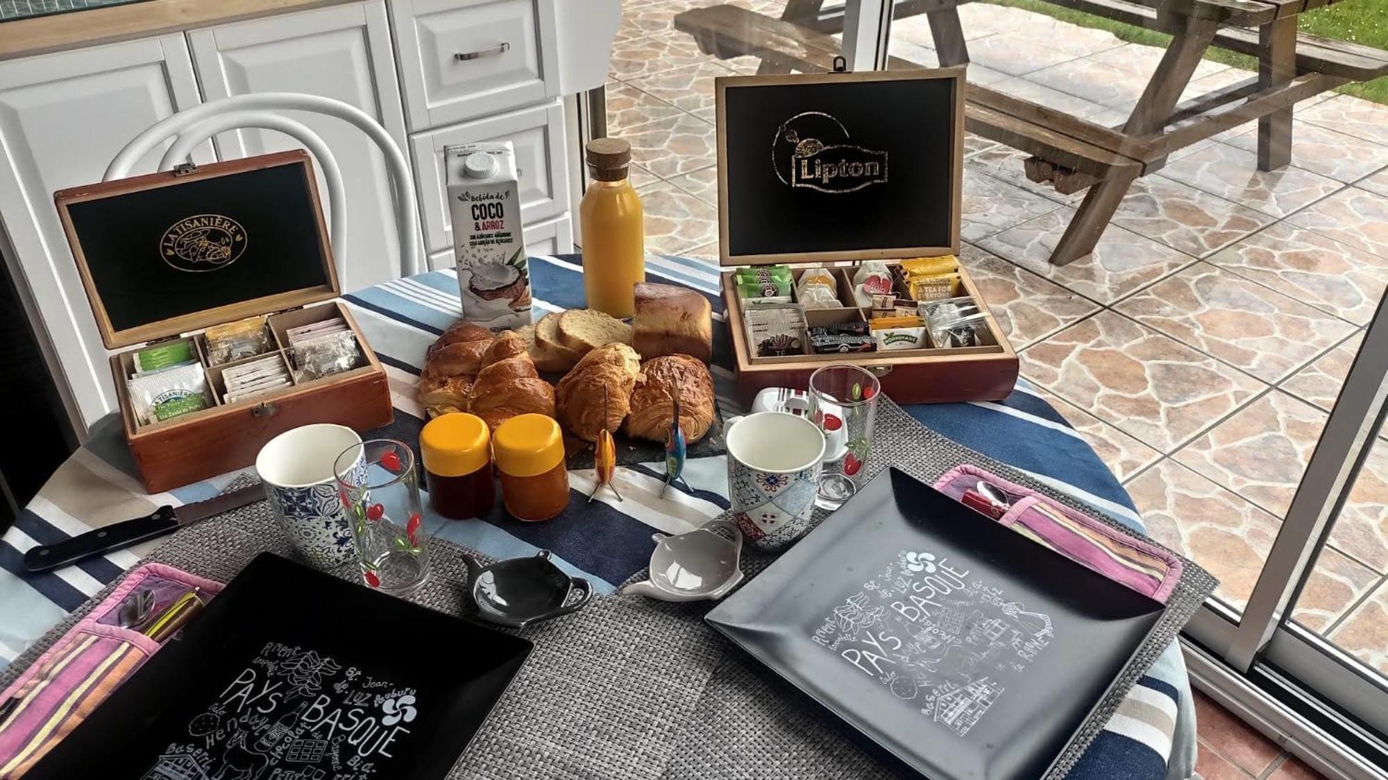 Chambre Et Petit Dejeuner A Socoa Urrugne Exterior photo